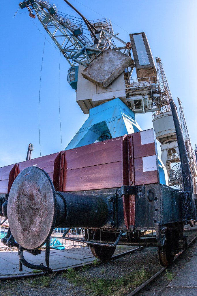 kraene-und-zuege-im-hafenmuseum