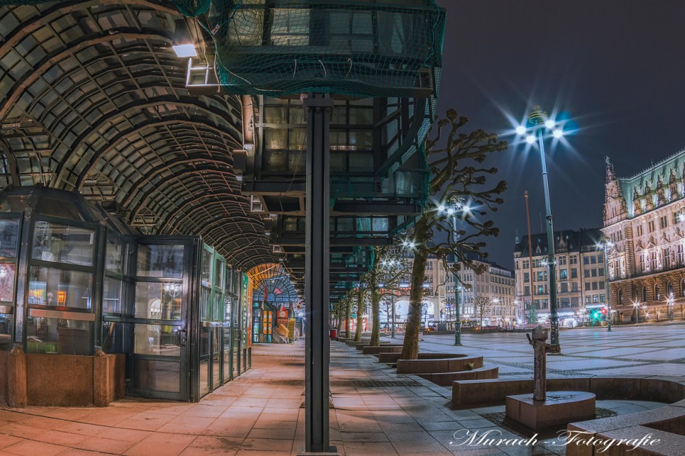 laeden-auf-dem-rathausplatz-murach-fotografie