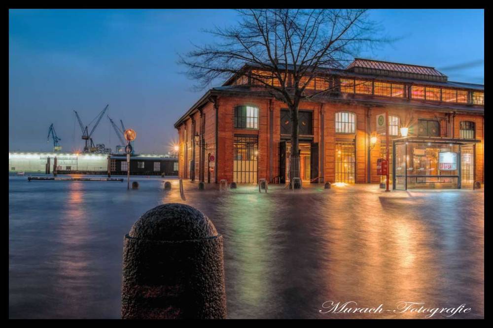 sturmflut-an-fischauktionshalle-murach-fotografie