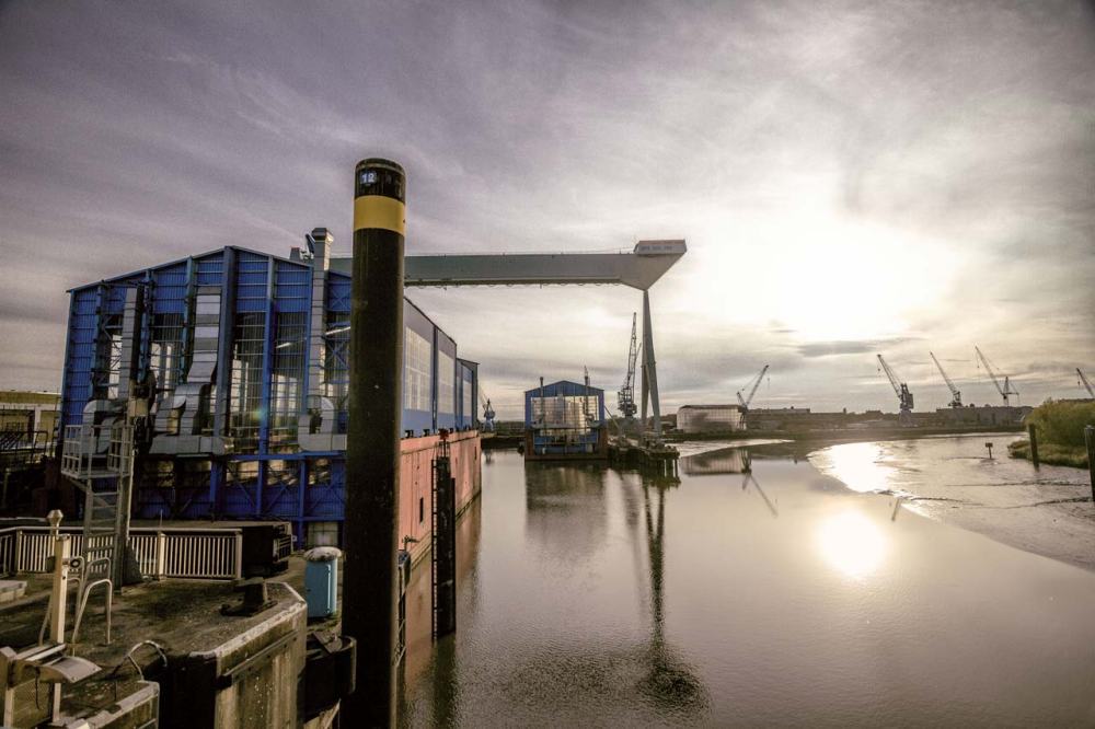die-sietas-werft-bei-sonnenuntergang-murach-fotografie