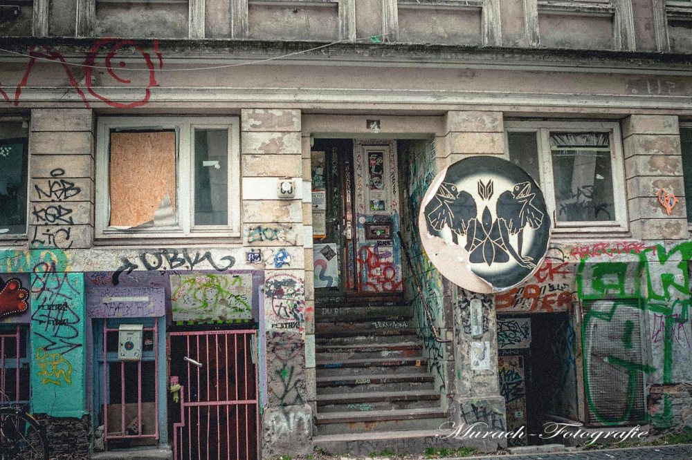 die-alten-besprayten-haeuser-im-gaengeviertel-murach-fotografie