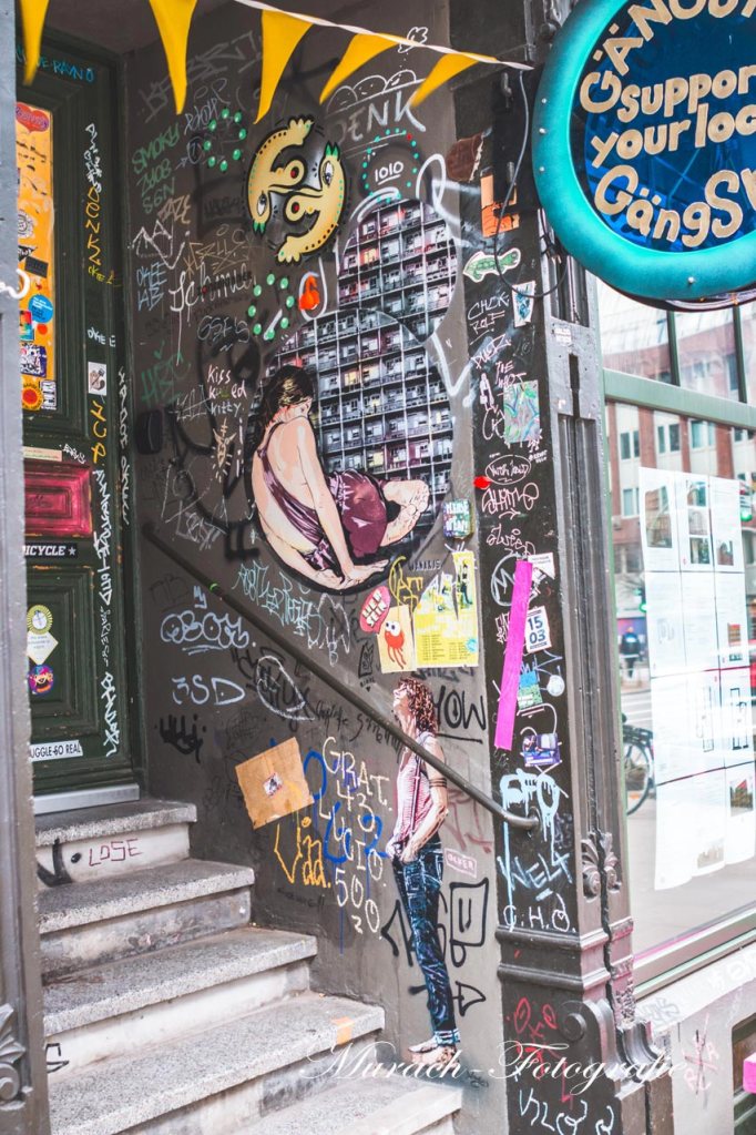 hauseingang-im-gaengeviertel-murach-fotografie