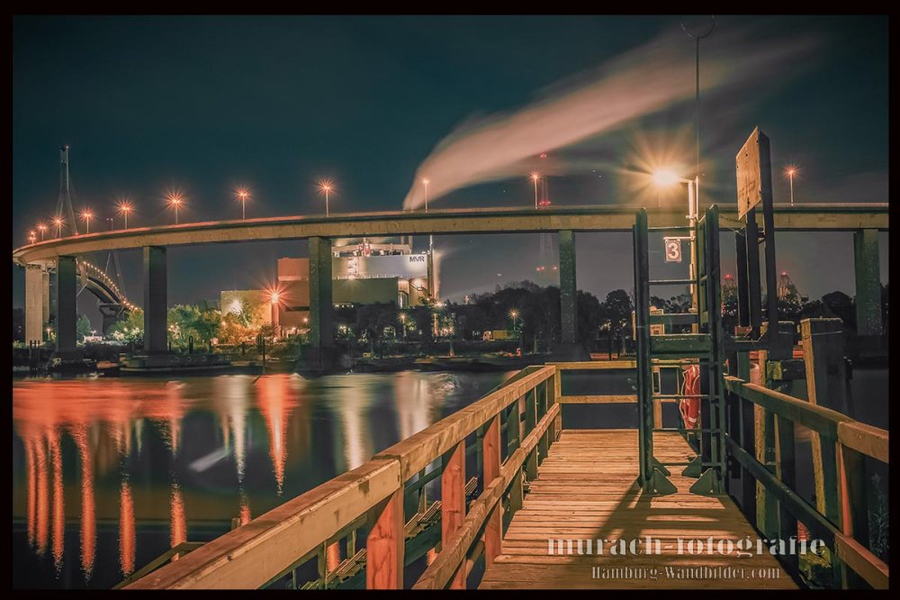 holzsteg-mit-blick-auf-die-koehlbrandbruecke-hamburg-wandbilder