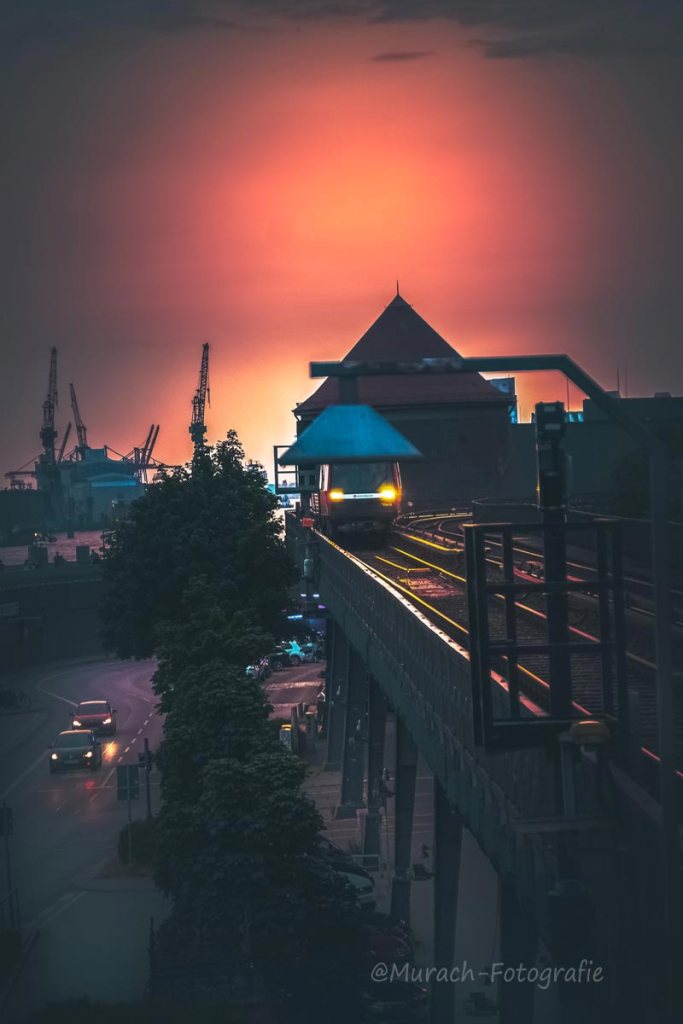 sonnenuntergang-am-u-bahnhof-am-baumwall-murach-fotografie